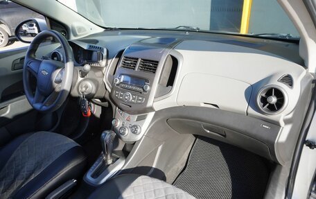 Chevrolet Aveo III, 2015 год, 860 000 рублей, 11 фотография