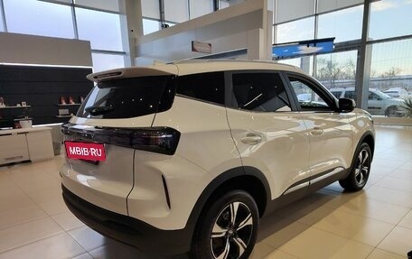 Chery Tiggo 4 I рестайлинг, 2025 год, 2 099 000 рублей, 5 фотография