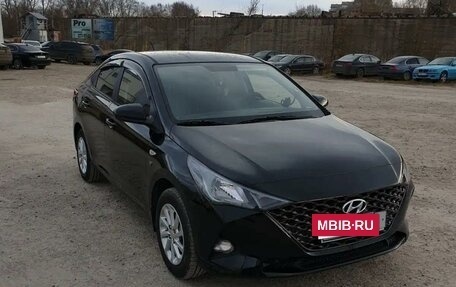 Hyundai Solaris II рестайлинг, 2021 год, 1 450 000 рублей, 12 фотография