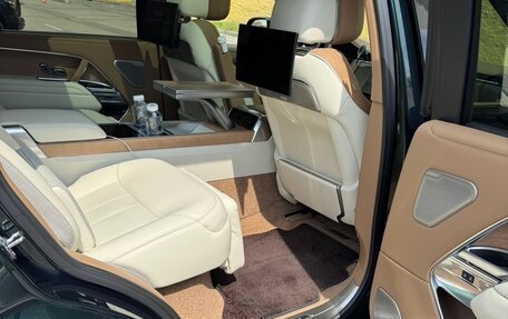 Land Rover Range Rover IV рестайлинг, 2024 год, 29 990 000 рублей, 21 фотография