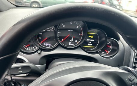 Porsche Cayenne III, 2011 год, 1 950 000 рублей, 9 фотография
