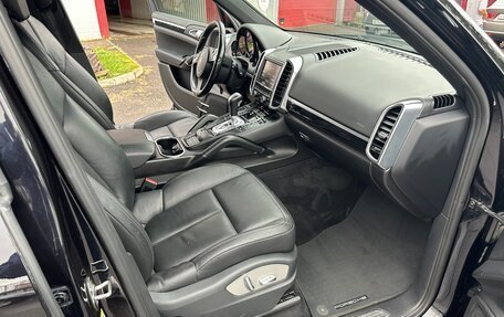 Porsche Cayenne III, 2011 год, 1 950 000 рублей, 19 фотография