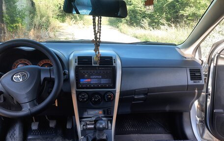 Toyota Corolla, 2006 год, 800 000 рублей, 11 фотография