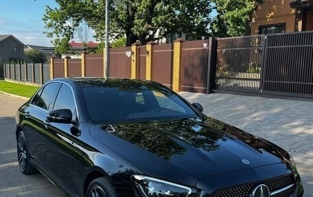 Mercedes-Benz E-Класс, 2021 год, 7 000 000 рублей, 8 фотография