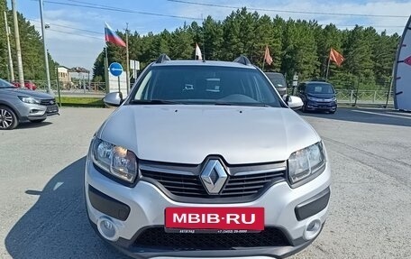 Renault Sandero II рестайлинг, 2017 год, 894 995 рублей, 2 фотография