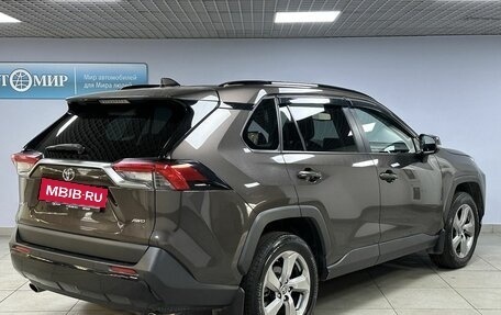 Toyota RAV4, 2022 год, 3 559 000 рублей, 5 фотография