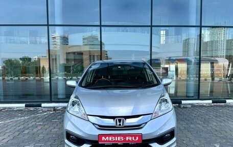 Honda Fit Shuttle I рестайлинг, 2014 год, 1 099 000 рублей, 1 фотография