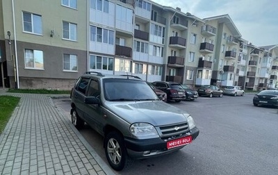 Chevrolet Niva I рестайлинг, 2005 год, 295 000 рублей, 1 фотография