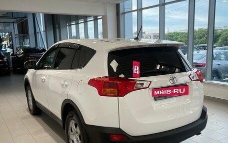 Toyota RAV4, 2014 год, 1 584 000 рублей, 8 фотография