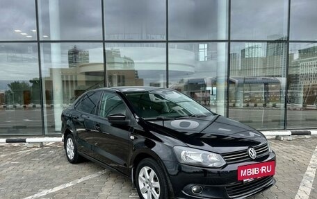 Volkswagen Polo VI (EU Market), 2015 год, 1 062 000 рублей, 2 фотография