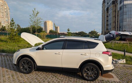 Toyota RAV4, 2017 год, 2 150 000 рублей, 5 фотография