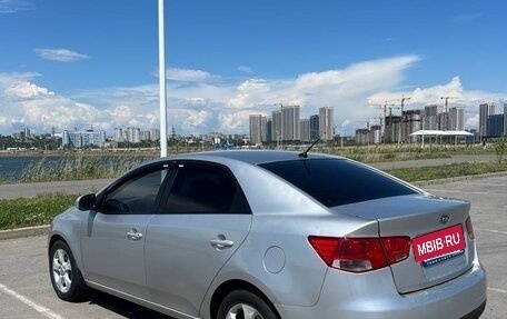 KIA Cerato III, 2009 год, 700 000 рублей, 4 фотография