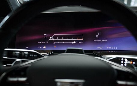 Cadillac Escalade V, 2025 год, 23 288 000 рублей, 28 фотография