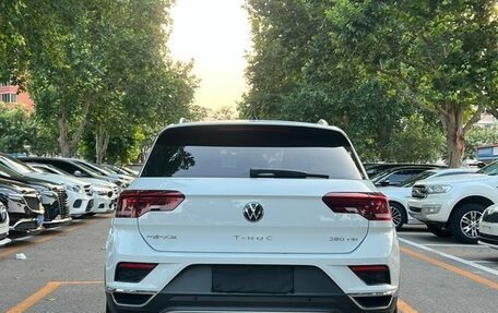 Volkswagen T-Roc I, 2022 год, 1 863 000 рублей, 5 фотография