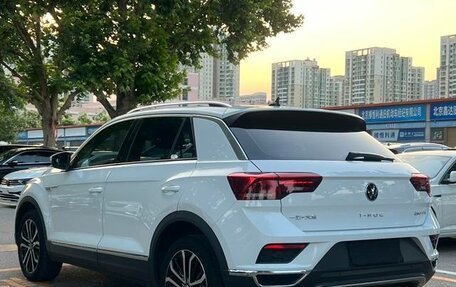 Volkswagen T-Roc I, 2022 год, 1 863 000 рублей, 6 фотография