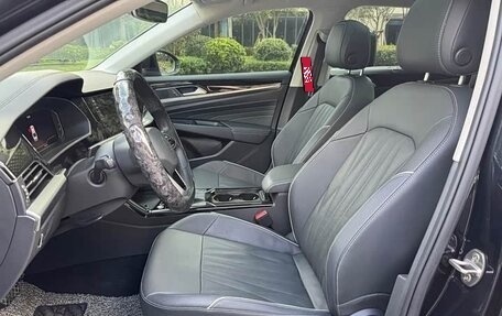 Volkswagen Passat B8 рестайлинг, 2022 год, 2 320 000 рублей, 12 фотография