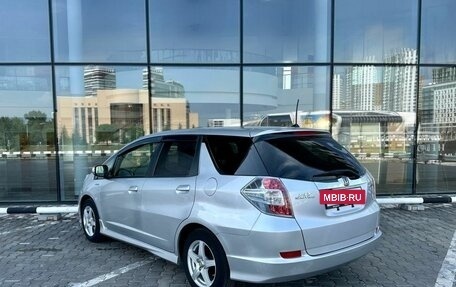 Honda Fit Shuttle I рестайлинг, 2014 год, 1 099 000 рублей, 6 фотография