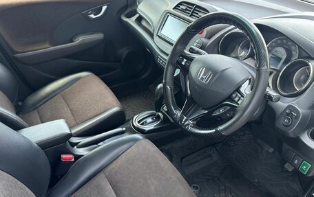 Honda Fit Shuttle I рестайлинг, 2014 год, 1 099 000 рублей, 15 фотография