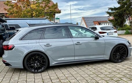Audi RS 4, 2022 год, 6 300 000 рублей, 7 фотография