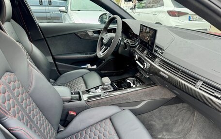 Audi RS 4, 2022 год, 6 300 000 рублей, 15 фотография