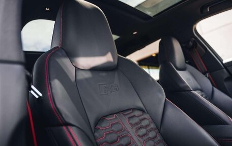 Audi RS 6, 2022 год, 13 000 000 рублей, 25 фотография