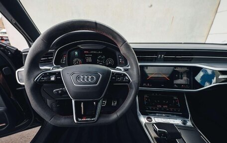 Audi RS 6, 2022 год, 13 000 000 рублей, 16 фотография