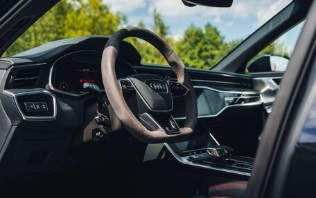 Audi RS 6, 2022 год, 13 000 000 рублей, 15 фотография