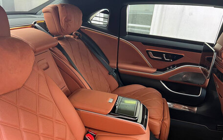 Mercedes-Benz Maybach S-Класс, 2023 год, 22 000 000 рублей, 7 фотография