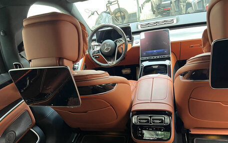 Mercedes-Benz Maybach S-Класс, 2023 год, 22 000 000 рублей, 8 фотография