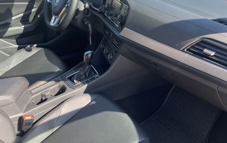 Volkswagen Jetta VII, 2019 год, 1 300 000 рублей, 22 фотография