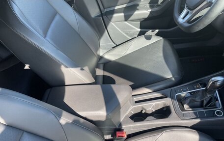 Volkswagen Jetta VII, 2019 год, 1 300 000 рублей, 23 фотография