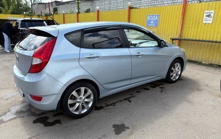 Hyundai Solaris II рестайлинг, 2012 год, 1 150 000 рублей, 5 фотография