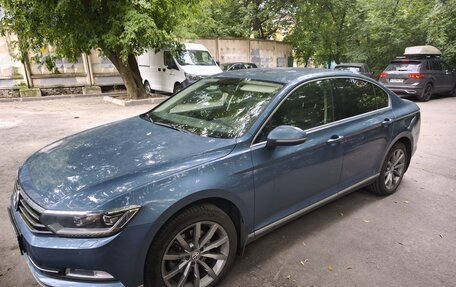 Volkswagen Passat B8 рестайлинг, 2016 год, 1 670 000 рублей, 3 фотография