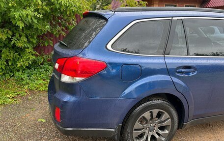 Subaru Outback IV рестайлинг, 2011 год, 1 000 000 рублей, 13 фотография