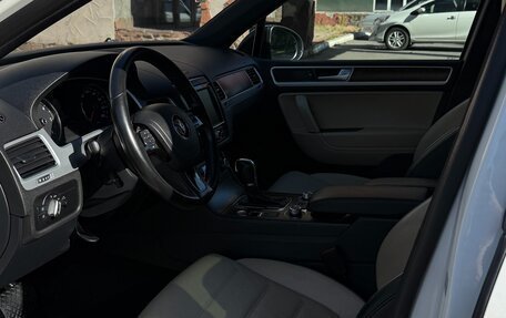 Volkswagen Touareg III, 2017 год, 3 900 000 рублей, 10 фотография