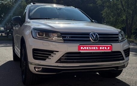 Volkswagen Touareg III, 2017 год, 3 900 000 рублей, 2 фотография