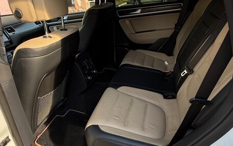 Volkswagen Touareg III, 2017 год, 3 900 000 рублей, 16 фотография