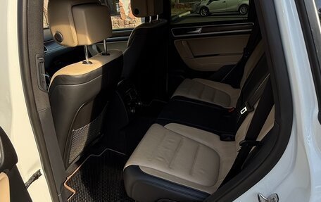 Volkswagen Touareg III, 2017 год, 3 900 000 рублей, 18 фотография