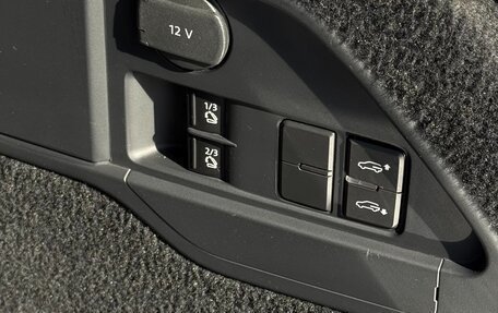 Volkswagen Touareg III, 2017 год, 3 900 000 рублей, 20 фотография
