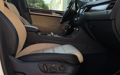Volkswagen Touareg III, 2017 год, 3 900 000 рублей, 23 фотография