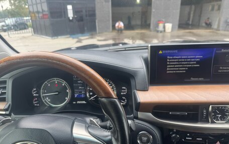 Lexus LX III, 2016 год, 4 800 000 рублей, 5 фотография