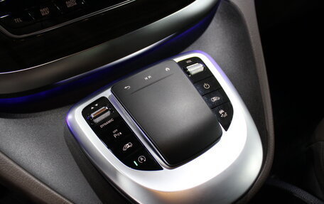 Mercedes-Benz V-Класс, 2020 год, 6 990 000 рублей, 18 фотография