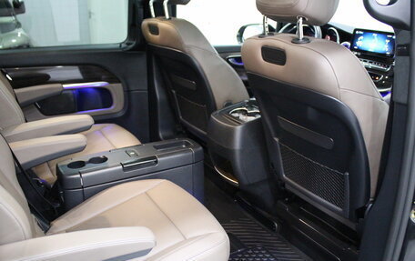 Mercedes-Benz V-Класс, 2020 год, 6 990 000 рублей, 29 фотография