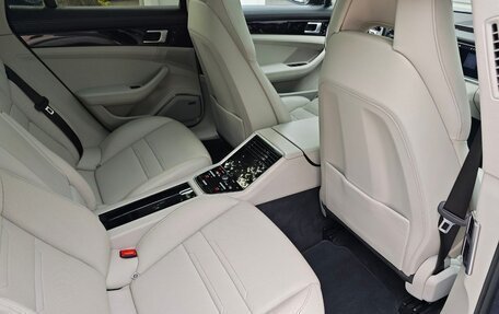 Porsche Panamera II рестайлинг, 2019 год, 7 897 000 рублей, 19 фотография
