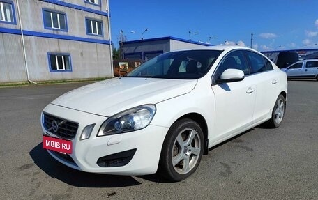 Volvo S60 III, 2011 год, 969 000 рублей, 3 фотография