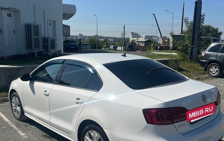 Volkswagen Jetta VI, 2014 год, 1 290 000 рублей, 2 фотография