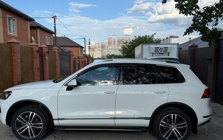 Volkswagen Touareg III, 2014 год, 2 100 000 рублей, 2 фотография