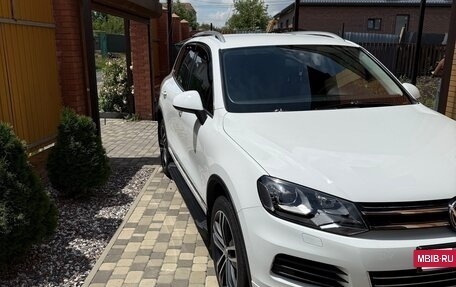 Volkswagen Touareg III, 2014 год, 2 100 000 рублей, 11 фотография