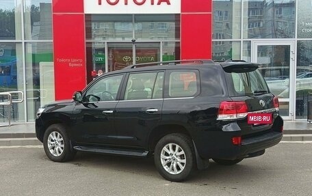 Toyota Land Cruiser 200, 2017 год, 5 890 000 рублей, 7 фотография