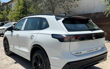 Volkswagen Tiguan, 2025 год, 4 770 000 рублей, 4 фотография